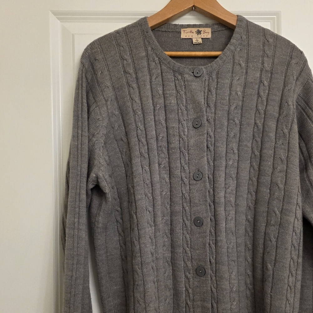 Vintage 90s Cableknit Cardigan Sweater Acrylic Turtle Bay Womens L Gray